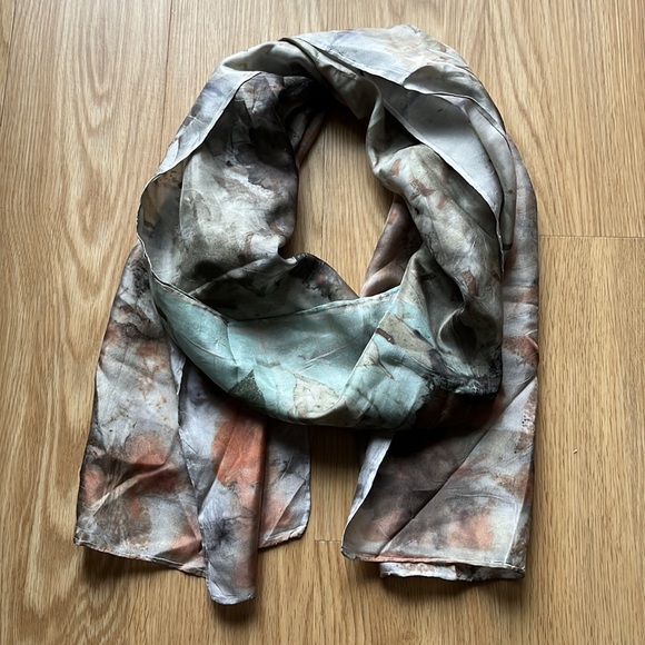 Vintage Accessories - VINTAGE Hand-dyed Silk Scarf With Botanical Leaf Print